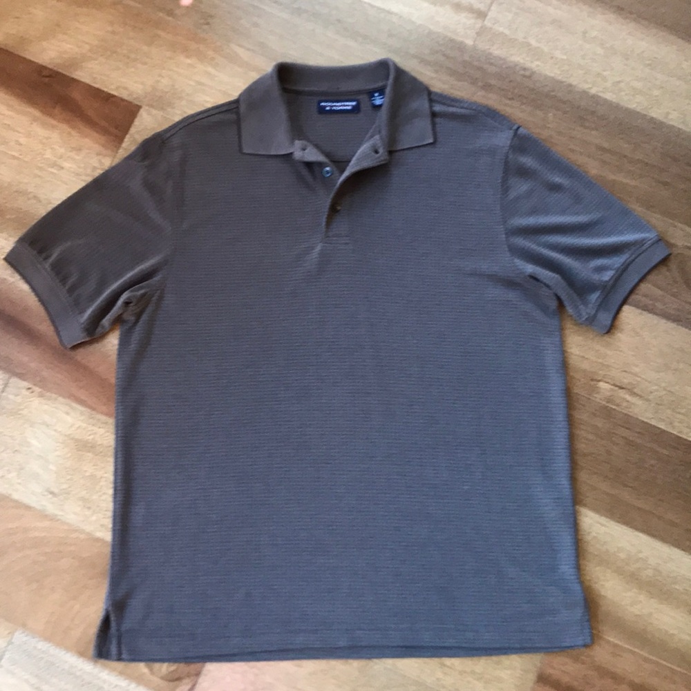 Roundtree and Yourke brown rayon/poly SS p…